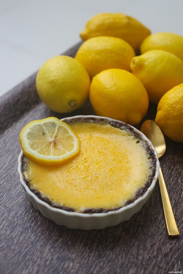Recipe :: Lemon Creme Brulee Tart with Chocolate Crust | The Moonberry Blog