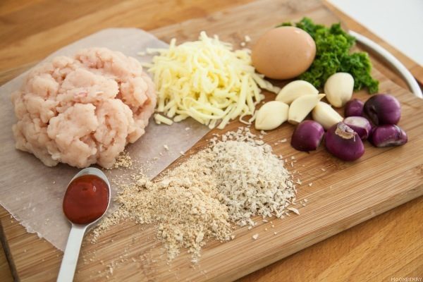 Cheesy Chicken Meatballs Recipe