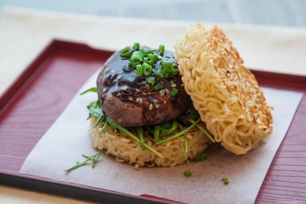 Ramen Burger Recipe by The Moonberry Blog