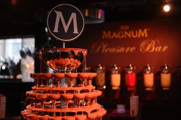MAGNUM Chocolate Fountain