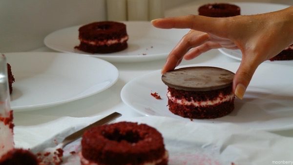 Red Velvet Lava Cake Recipe